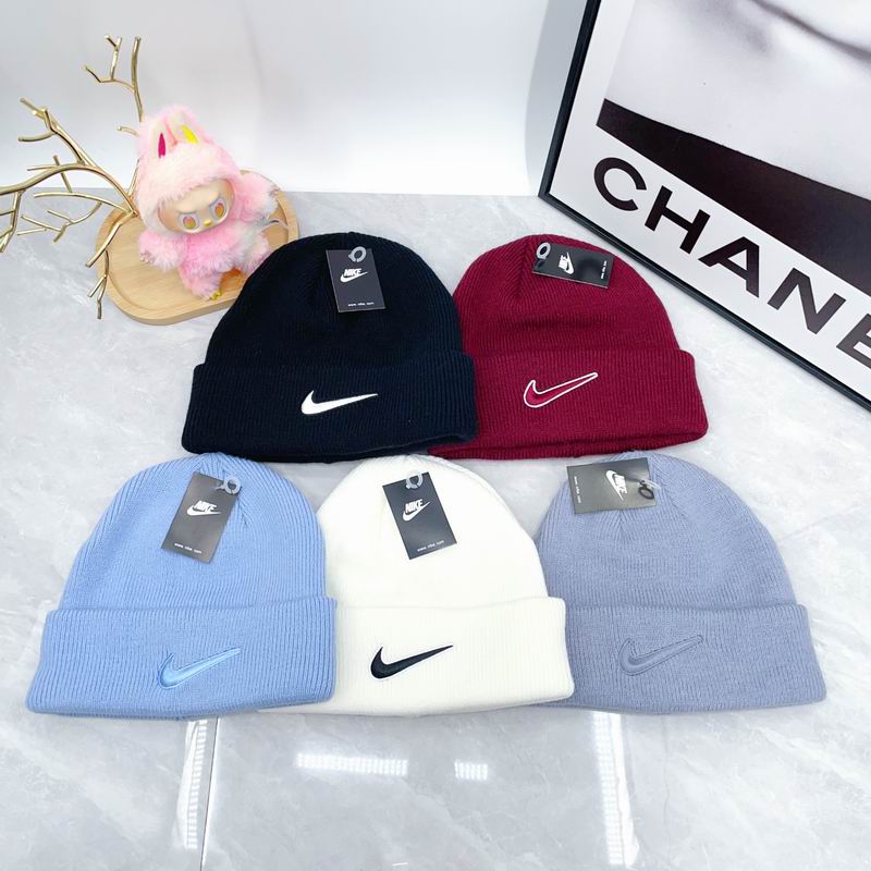 25 Nike hat 1208